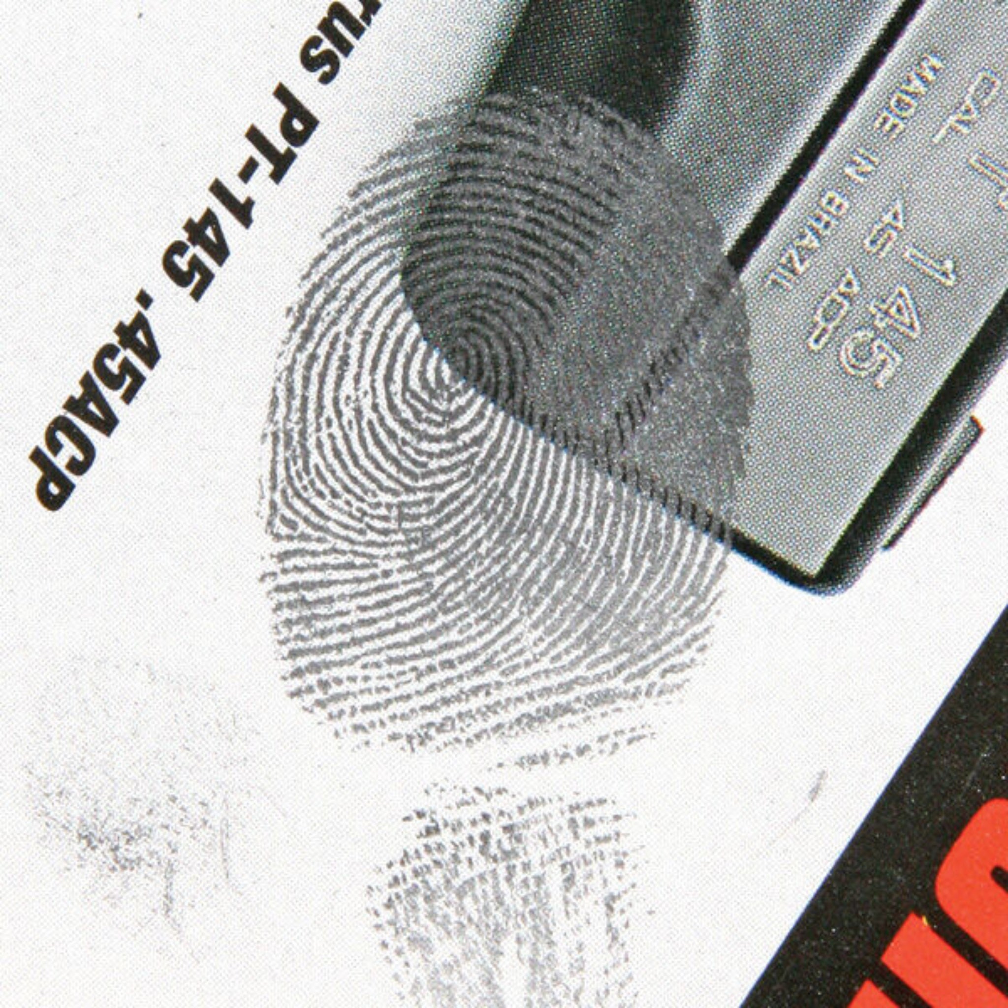 Bi-Chromatic Magnetic Fingerprint Powder