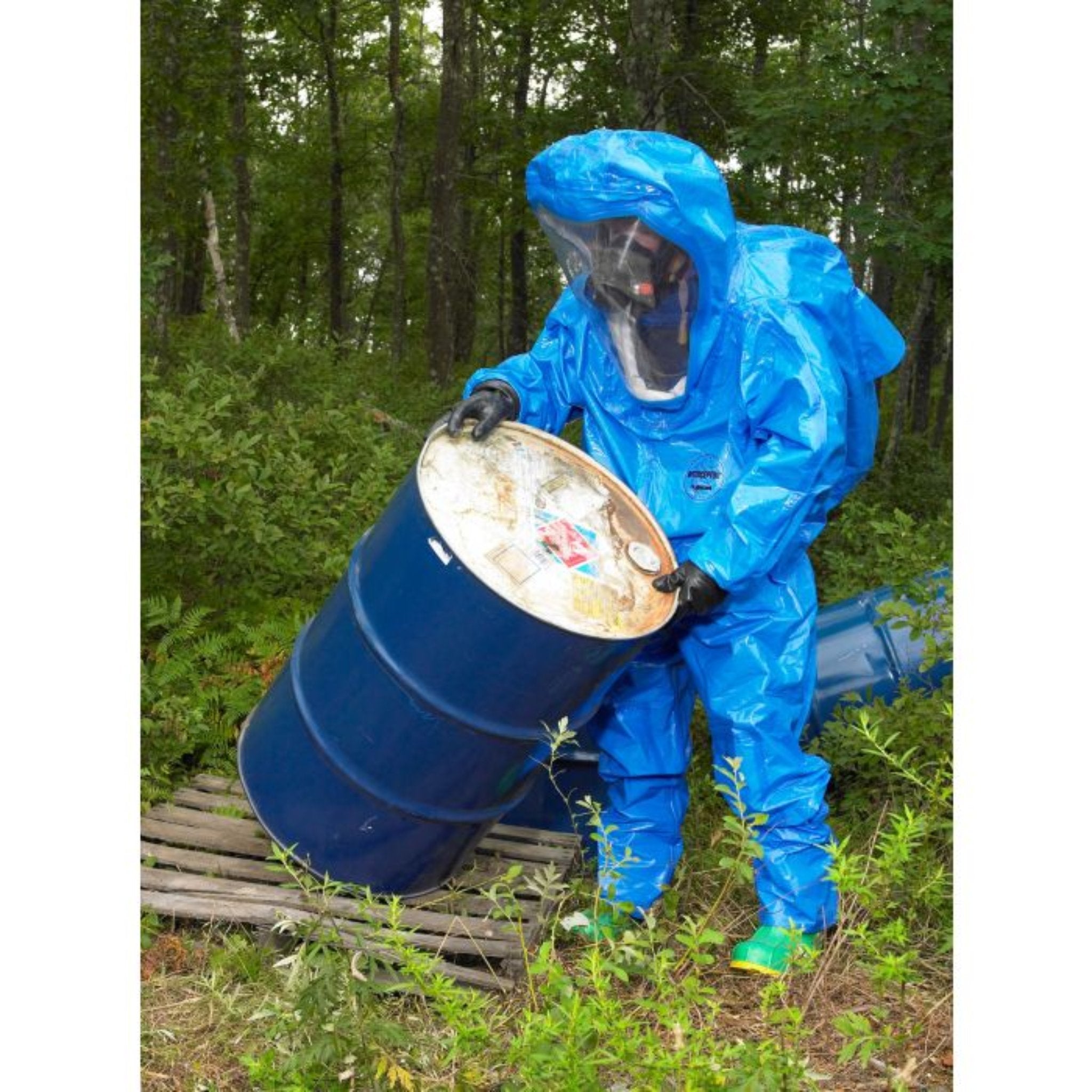 Lakeland Interceptor Deluxe INT650B Encapsulated Suit - Rear Entry, Blue, 1 Each, Side View, Spill containment